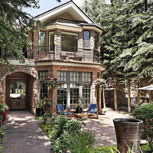 Ron Berman Design West Hallam 016